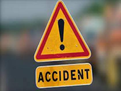 Two on a two-wheeler died on the spot in a collision with a speeding car, an accident near Chinchani Satara District. | सातारा: भरधाव कारने दिलेल्या धडकेत दुचाकीवरील दोघांचा जागीच मृत्यू, चिंचणीनजीक अपघात