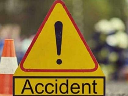 Youth killed in unidentified vehicle collision |   मेहकर-चिखली मार्गावर अज्ञात वाहनाच्या धडकेत युवक ठार 