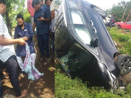 Former Deputy Chief Minister of Karnataka Laxman Savadi car accident | कर्नाटकच्या माजी उपमुख्यमंत्र्यांच्या कारचा अपघात, चालकाचा ताबा सुटल्याने कालव्यात कार उलटली