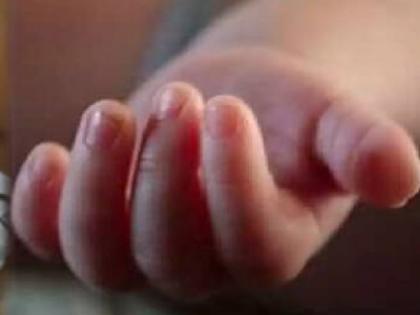 Death of a one year old child after chocolate stuck in his throat in Satara | चॉकलेट घशात अडकून एक वर्षाच्या चिमुकलीचा मृत्यू, साताऱ्यातील दुर्दैवी घटना