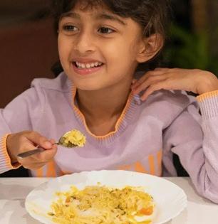 मन की शक्ती आणि तन की शक्ती! मुलांना खाऊ घाला मऊ खिचडी साजूक तूप, लहान मुलांसाठी सुपरफूड