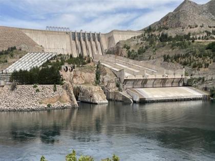 China is building the world's largest dam in Tibet; The project will be near the India-China border | चीन तिबेटमध्ये बांधतोय जगातील सर्वांत मोठे धरण; भारत-चीन सीमेजवळ असणार प्रकल्प China is building the world's largest dam in Tibet; The project will be near the India-China border | चीन तिबेटमध्ये बांधतोय जगातील सर्वांत मोठे धरण; भारत-चीन सीमेजवळ असणार प्रकल्प