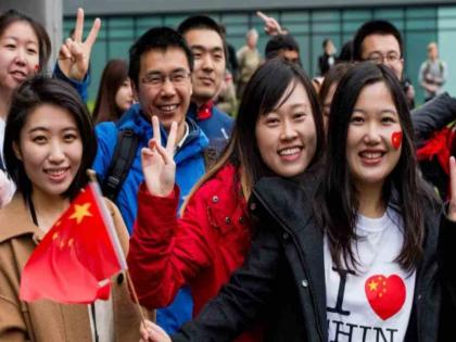 Boys, stay away from pretty women and handsome men China warned its students; What is the reason? | "मुलांनो, देखण्या स्त्रिया आणि रुबाबदार पुरुषांपासून जरा दूरच राहा!" चीनने आपल्या विद्यार्थ्यांना केलं सावध; कारण काय?