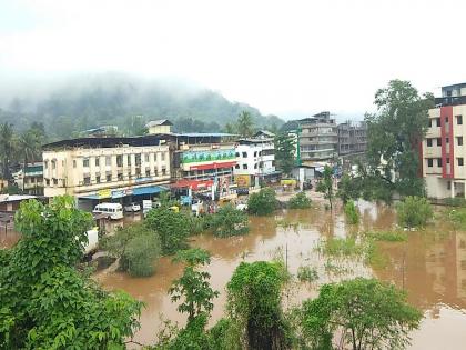 Chiplun, floods in village, livestock jam | चिपळूण, खेडमध्ये जलप्रलय, जनजीवन ठप्प