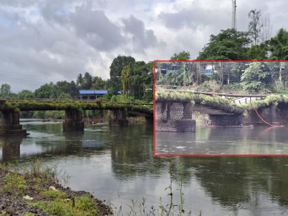 The bridge at Pimpli connecting Chiplun Daspati section collapsed, Disaster averted thanks to villagers | Ratnagiri: चिपळुणात ६० वर्षांपूर्वीचा पूल खचला, ग्रामस्थांमुळे अनर्थ टळला The bridge at Pimpli connecting Chiplun Daspati section collapsed, Disaster averted thanks to villagers | Ratnagiri: चिपळुणात ६० वर्षांपूर्वीचा पूल खचला, ग्रामस्थांमुळे अनर्थ टळला