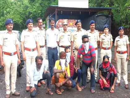 Three more arrested in connection with smuggling of scales | Ratnagiri Crime: खवल्यांच्या तस्करीप्रकरणी आणखी तिघे ताब्यात