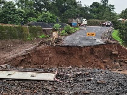 Heavy traffic on Karad-Chiplun road closed Changes in traffic route | Satara: रस्ता वाहून गेल्याने कराड-चिपळूण मार्ग बंदच; अवजड वाहतूक मार्गात बदल.. जाणून घ्या