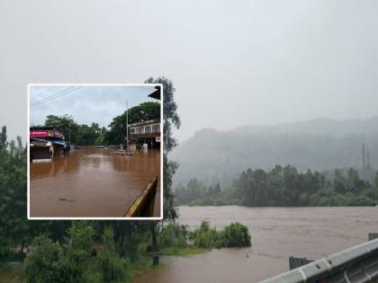 Vashishthi river crosses warning level in Chiplun | चिपळुणात वाशिष्ठी नदीने ओलांडली इशारा पातळी; पूरसदृश स्थितीमुळे कामाशिवाय घराबाहेर न पडण्याची सूचना Vashishthi river crosses warning level in Chiplun | चिपळुणात वाशिष्ठी नदीने ओलांडली इशारा पातळी; पूरसदृश स्थितीमुळे कामाशिवाय घराबाहेर न पडण्याची सूचना