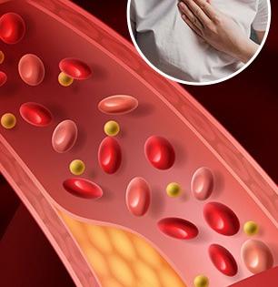 Heart Attack Sign : चालताना सतत धाप लागते- घाम येतो? १ चुकीमुळे येऊ शकतो हार्ट ॲटॅक, वेळीच द्या लक्ष