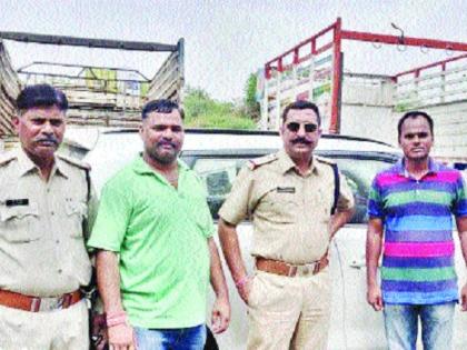 The stolen car was found in Indore - one was arrested in the last 24 hours | चोरीस गेलेली कार इंदोरमध्ये सापडली-- अवघ्या चोवीस तासांत एकाला अटक