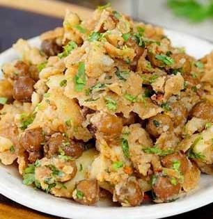 दहा मिनिटांत होणारे बंगाली चाट - 'चूरमूर' हा पदार्थ म्हणजे जिभेसाठी मेजवानीच, पाहा कसा करायचा