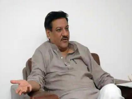 The Lokayukta Amendment Bill should be discussed again, Former Chief Minister Prithviraj Chavan told the reason | लोकायुक्त सुधार विधेयक पुन्हा चर्चेला यावे!, पृथ्वीराज चव्हाणांनी सांगितलं कारण