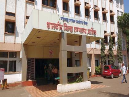 Nashik District Hospital: Dead Shishu breathed his last; Relatives of the relatives | कुत्र्याने तोडले मृत अर्भकाचे लचके, नाशिक जिल्हा रुग्णालयातील धक्कादायक प्रकार