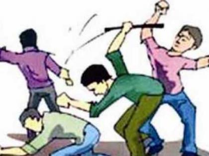 Clash between two group on Plot Selling Causes | प्लॉट खरेदी-विक्रीच्या कारणावरून हाणामारी