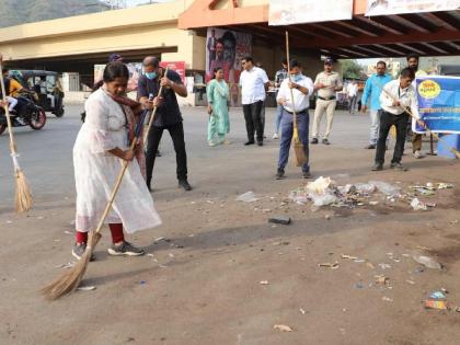 Comprehensive Cleanliness Campaign implemented in Diva Ward Committee Area, Thampa; Incorporation of Additional Commissioners | दिवा प्रभाग समिती क्षेत्रात ठामपाने राबविली सर्वंकष स्वच्छता मोहीम; अतिरिक्त आयुक्तांचा समावेश