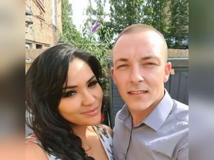 UK couple drink alcohol and boyfriend took viagra accident happened while making physical relation | UK : आधी दारू प्यायली, मग Viagra घेतली; जोशात कपलचं भान हरपलं अन्...