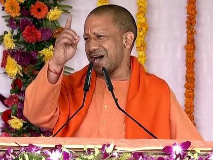 Uttar Pradesh Assembly Election 2022 CM Yogi's direct attack on Akhilesh Yadav in bulandshahr | ही गर्मी शांत करू, 'कयामत'च्या दिवसापर्यंतसुद्धा...; CM योगींचा अखिलेश यादव यांच्यावर थेट हल्ला