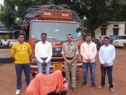 Aromatic tobacco worth 33 lakh 50 thousand seized along with Matador; Both were arrested | मेटॅडोरसह ३३ लाख ५० हजारांचा सुगंधित तंबाखू जप्त; दोघांना अटक