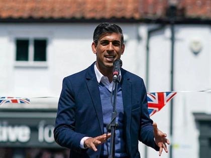 UK Election Campaign: Rishi sunak adopting kejriwal model in uk promise like free electricity | UK Election Campaign: ऋषी सुनक ब्रिटनमध्ये वापरत आहेत केजरीवालांचा फॉर्म्युला? केली मोठी घोषणा