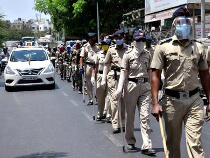 424 policemen infected with coronavirus in last 24 hours; The highest figure ever | Coronavirus: गेल्या २४ तासांत ४२४ पोलिसांना कोरोनाची लागण; आतापर्यंतचा सर्वाधिक आकडा