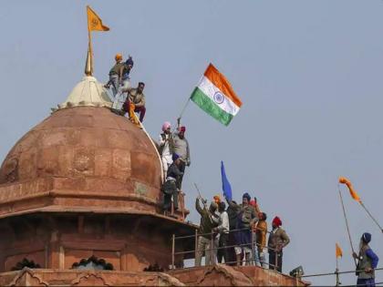 Inquire through a committee of retired judges; Petition to the Supreme Court, demanding strict action | निवृत्त न्यायाधीशांच्या समितीमार्फत चौकशी करा; सुप्रीम कोर्टात याचिका, कडक कारवाईची मागणी