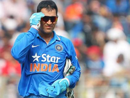 Mahendra Singh Dhoni fraud of 15 crores, case filed in civil court | महेंद्रसिंह धोनीची १५ कोटींची फसवणूक, दिवाणी न्यायालयात खटला दाखल