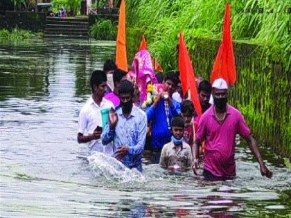 There is no Ganpati in any house in Sale village! The practice of ‘Ek Gaon Ek Ganpati’ | साले गावात एकाही घरात गणपती नाही! ‘एक गाव एक गणपती’ची प्रथा