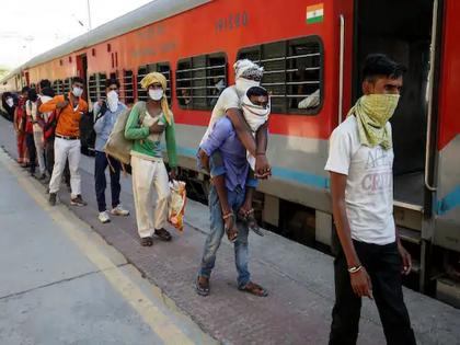 Lockdown News: Home departure of 2,400 foreigners from Panvel railway station | Lockdown News: पनवेल रेल्वेस्थानकातून २,४०० परप्रांतीयाची स्वगृही रवानगी