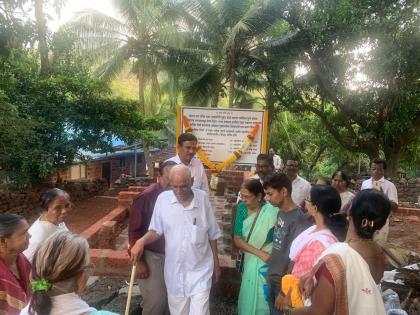 Restoration of the mausoleums of satya shodhak Hari Govind Pawar and Fatiakka | सत्यशोधक हरी गोविंद पवार आणि फटीआक्का यांच्या समाधींचा जीर्णोध्दार