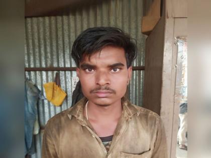 Suddenly there was a big blast and A laborer in the workforce is telling the story | "अचानकसे बडा धमाका हुआ और..."; कामगारातील मजूर सांगतोय कहाणी