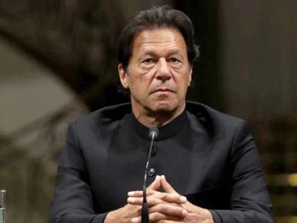 The right of the future to the masses; Imran Khan ready to take consensus in Pak-based Kashmir ... | जनतेला भवितव्याचा अधिकार; पाकव्याप्त काश्मिरात सार्वमत घेण्यास इम्रान खान तयार पण...