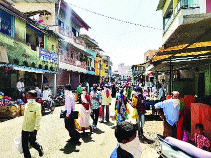 Coronavirus: Crowds of citizens as soon as the market opens; Jawahar, rush to shop at the castle | Coronavirus: मार्केट उघडताच नागरिकांची गर्दी; जव्हार, वाड्यात खरेदीसाठी झुंबड