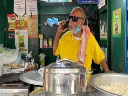 ‘Baba Ka Dhaba’ once again in discussion; Kanta Prasad burst into tears over the death threat | ‘बाबा का ढाबा’ पुन्हा एकदा चर्चेत; जीवे मारण्याच्या धमकीवरून कांता प्रसाद यांना रडू कोसळलं