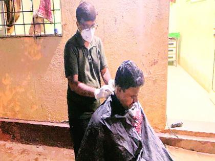 Coronavirus: Store closed without help; The pain of the salon driver | Coronavirus: मदत न मिळाल्यास दुकान बंदच ठेवावे लागेल; सलून चालकाची व्यथा