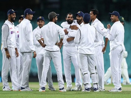 IND vs AUS team india for 2nd test against australia announced | IND vs AUS : दुसऱ्या कसोटीसाठी प्लेइंग-11ची घोषणा; शुभमन गिल, मोहम्मद सिराजचे डेब्यू