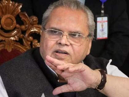 Raid on Satyapal Malik's relatives, action taken in insurance scam case | सत्यपाल मलिक यांच्या निकटवर्तीयांवर छापे, विमा घोटाळा प्रकरणात कारवाई