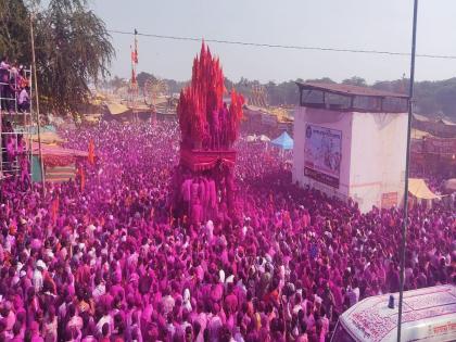 In the presence of lakhs of devotees Siddhanath Rathotsav | लाखो भाविकांच्या उपस्थितीत सिद्धनाथ रथोत्सव उत्साहात