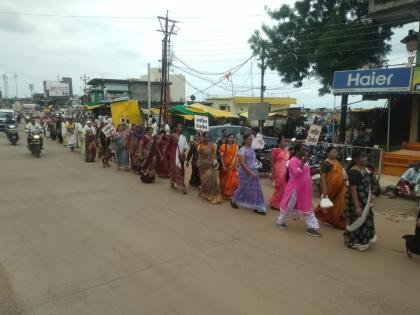 Manipur issue Protests and long marches protest against atrocities in gadchiroli | ‘मणिपूर महिलाओ के सन्मान मे गडचिराेली मैदान मे’; निदर्शने व लाँगमार्चतून अत्याचाराच्या घटनांचा निषेध