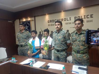 Violent activities including 11 murders, surrender of two naxalites with a reward of eight lakhs | ११ खुनांसह हिंसक कारवाया, आठ लाखांचे बक्षीस असलेल्या दोन नक्षल्यांचे आत्मसमर्पण