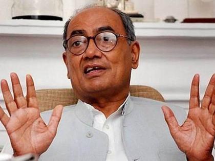 Madhya Pradesh congress leader Digvijaya Singh commented on PM Narendra Modi and jeans mobiles women | फक्त 'या' वयातील महिलांवरच मोदींचा प्रभाव, जीन्स-मोबाइल वापरणाऱ्या मुलींबद्दल दिग्विजय सिंहांचं अजब विधान 