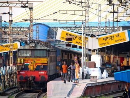 The facility of digital lockers will be available at the nagpur railway station Thousands of passengers will benefit | रेल्वेस्थानकावर मिळणार डिजिटल लॉकरची सुविधा, जागा निश्चितीवर चर्चा; हजारो प्रवाशांना होणार फायदा