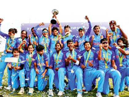 Every girl in the under-19 team has struggled to reach this point | छोरों से कम हैं के...? संघर्षानं इथपर्यंत पोहोचली 19 वर्षांखालील संघातील प्रत्येक मुलगी