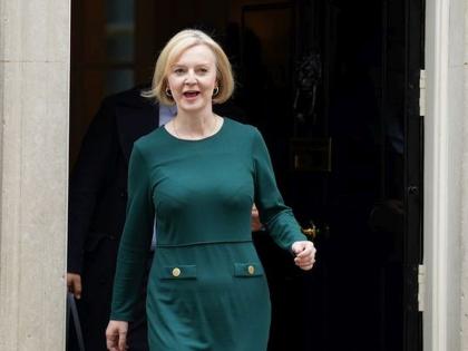 Liz Truss has only been Prime Minister for 45 days, now she will get more than 1 crore pension | Liz Truss फक्त 45 दिवसच राहिल्या पंतप्रधान, आता मिळणार 1 कोटीहून अधिक पेन्शन