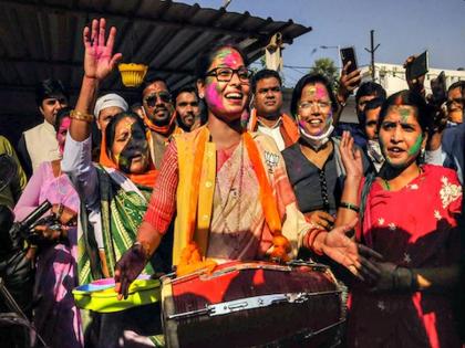 Can't women fight issue about the women participation in the election as candidate | महिला लढू शकत नाही का? गुजरात, हिमाचल प्रदेश विधानसभा निवडणुकीतही महिला उमेदवारांचा आकडा कमीच