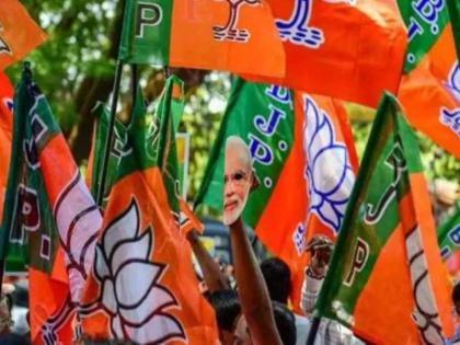 BJP's second list of 23 candidates announced for Karnataka elections, suspense over Shettar's seat remains | कर्नाटक निवडणुकीसाठी भाजपची 23 उमेदवारांची दुसरी यादी जाहीर, शेट्टार यांच्या जागेवर सस्पेंस कायम