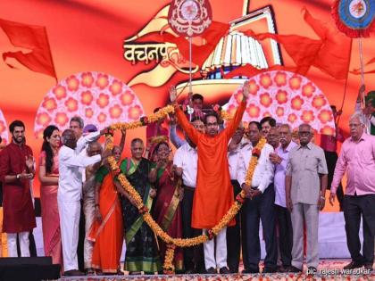 Our color saffron, intimate saffron, the promise of Uddhav Thackeray | आमचा रंग भगवा, अंतरंगही भगवेच, वचनपूर्ती सोहळ्यात उद्धव ठाकरेंचे वचन