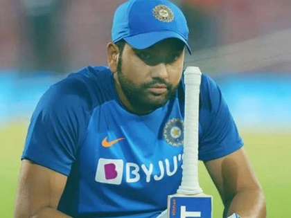 cricketer Rohit Sharma end the career of murali vijay once he was virat kohli favourite batsman | रोहित शर्मा येताच एका झटक्यात उद्ध्वस्त झालं 'या' प्लेयरचं करिअर, मानला जात होता विराटचा फेव्हरिट!