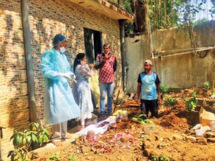 Kalyan The bones of the girl who was buried after the court order was taken out, died six months ago | न्यायालयाच्या आदेशानंतर दफन केलेल्या मुलीची हाडे काढली बाहेर, सहा महिन्यांपूर्वी झाला होता मृत्यू; कल्याणमधील घटना 