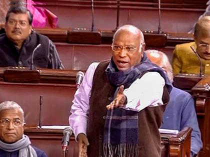 The part of Kharge's speech was also omitted Nothing unparliamentary was said says Kharge | खरगेंच्या भाषणातील भागही वगळला! असंसदीय असे काही बोललो नाही - खरगे 