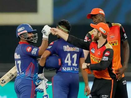 Delhi beat Hyderabad; Victory by eight wickets; Dhawan shines | दिल्लीने केली हैदराबादची कोंडी; आठ गड्यांनी विजय; धवन चमकला, अय्यरचे दमदार पुनरागमन